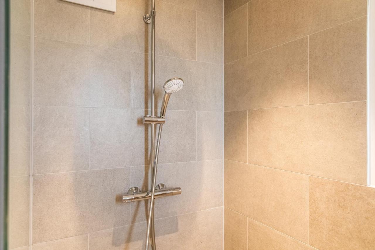 Modern Studio And Good Located Appartement Frankfurt am Main Buitenkant foto